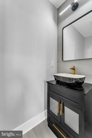 $1,400,000 | 3521 New Hampshire Avenue Northwest, Washington, DC 20010