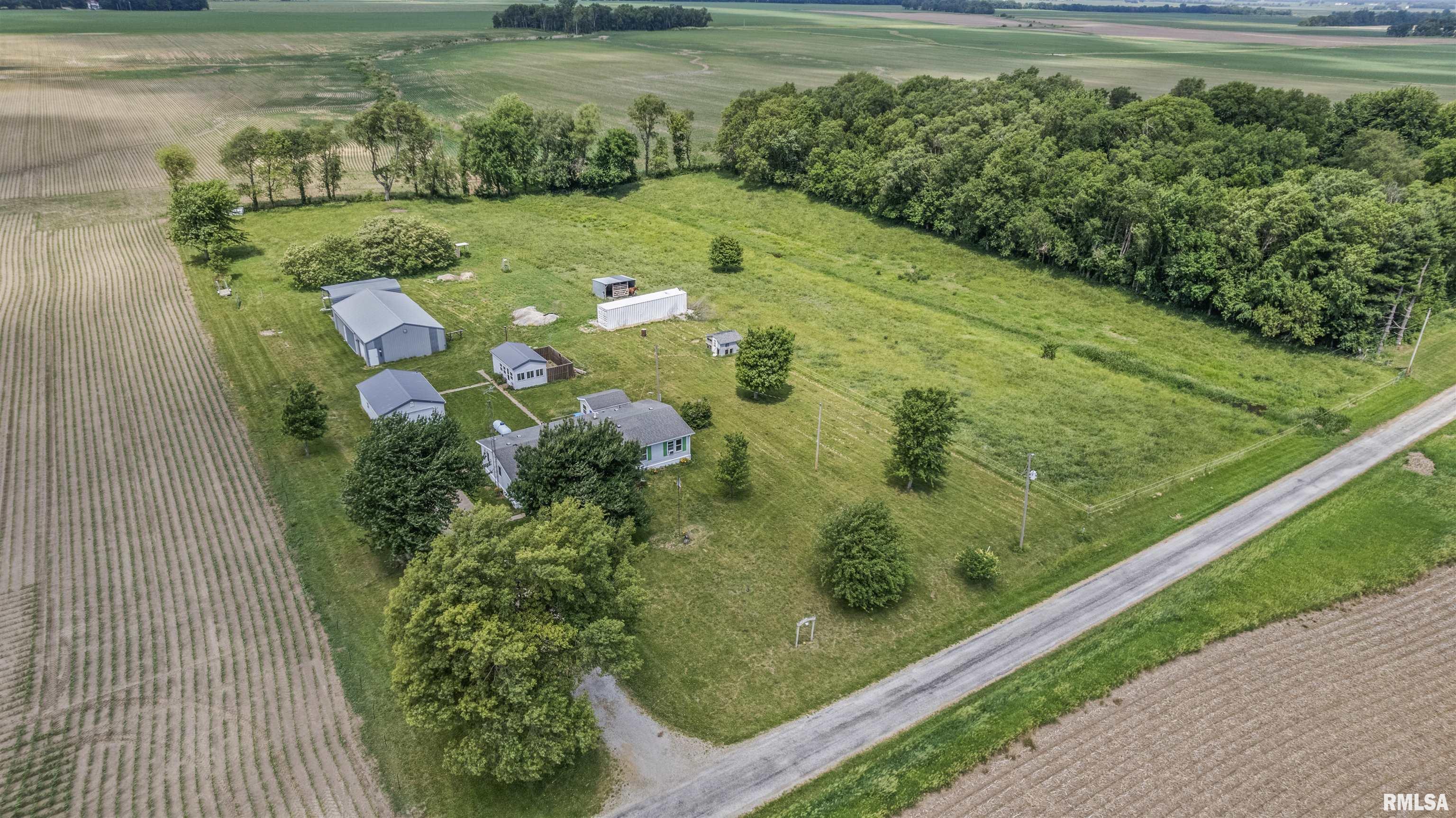 28457 Tutman Road Greenview, IL 62642 - Photo 3 of 46 Gallery Image 3