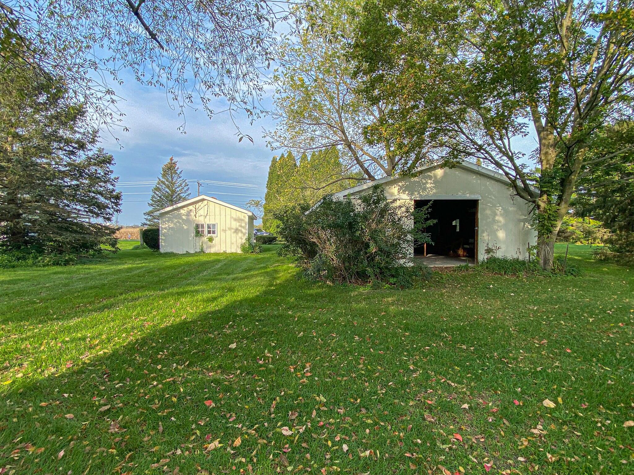 57035 California Road Dowagiac, MI 49047 - Photo 41 of 46 IMG_6228