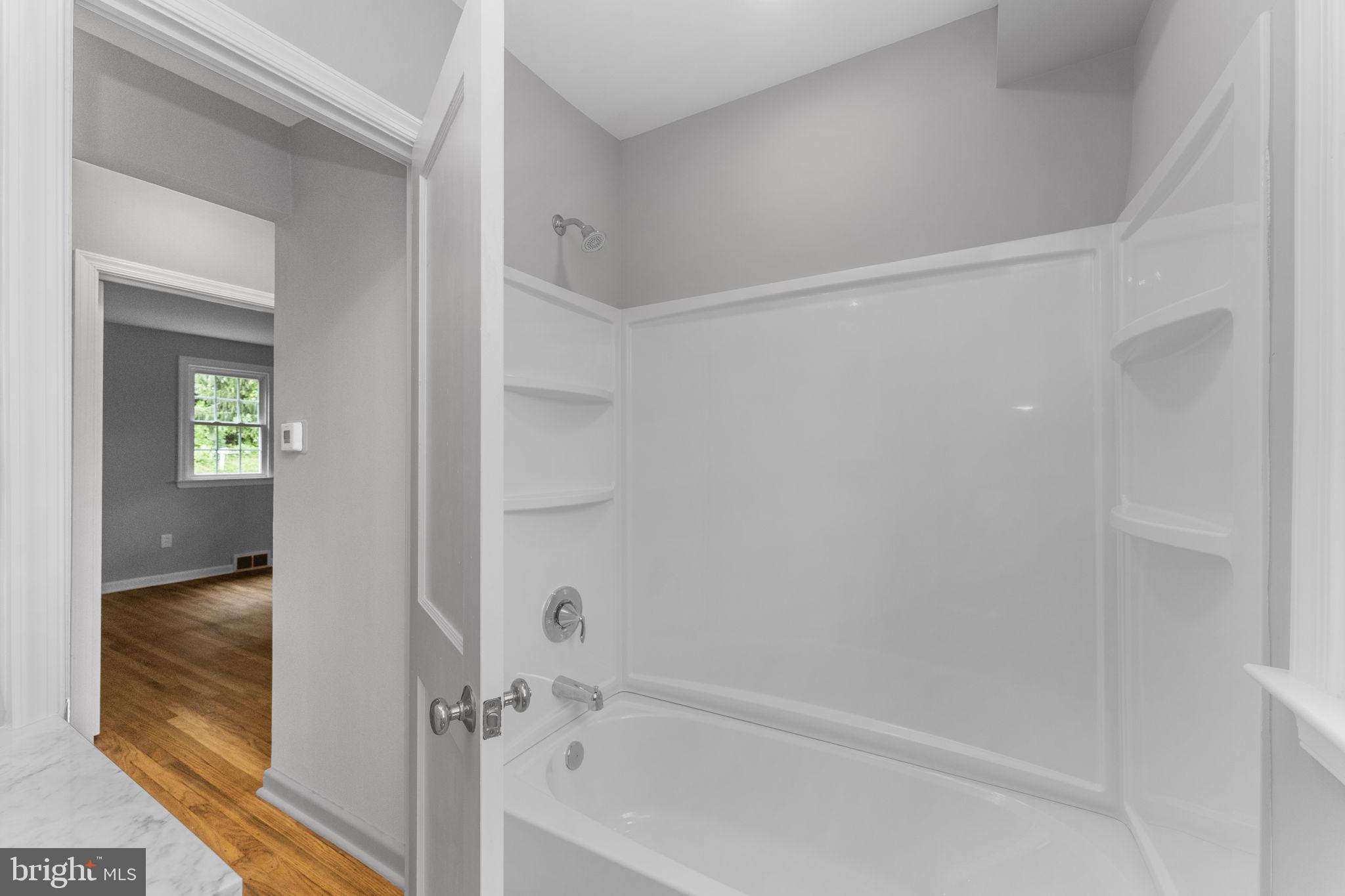 39 Fahnestock Road Malvern, PA 19355 - Photo 18 of 28 Gallery Image 18
