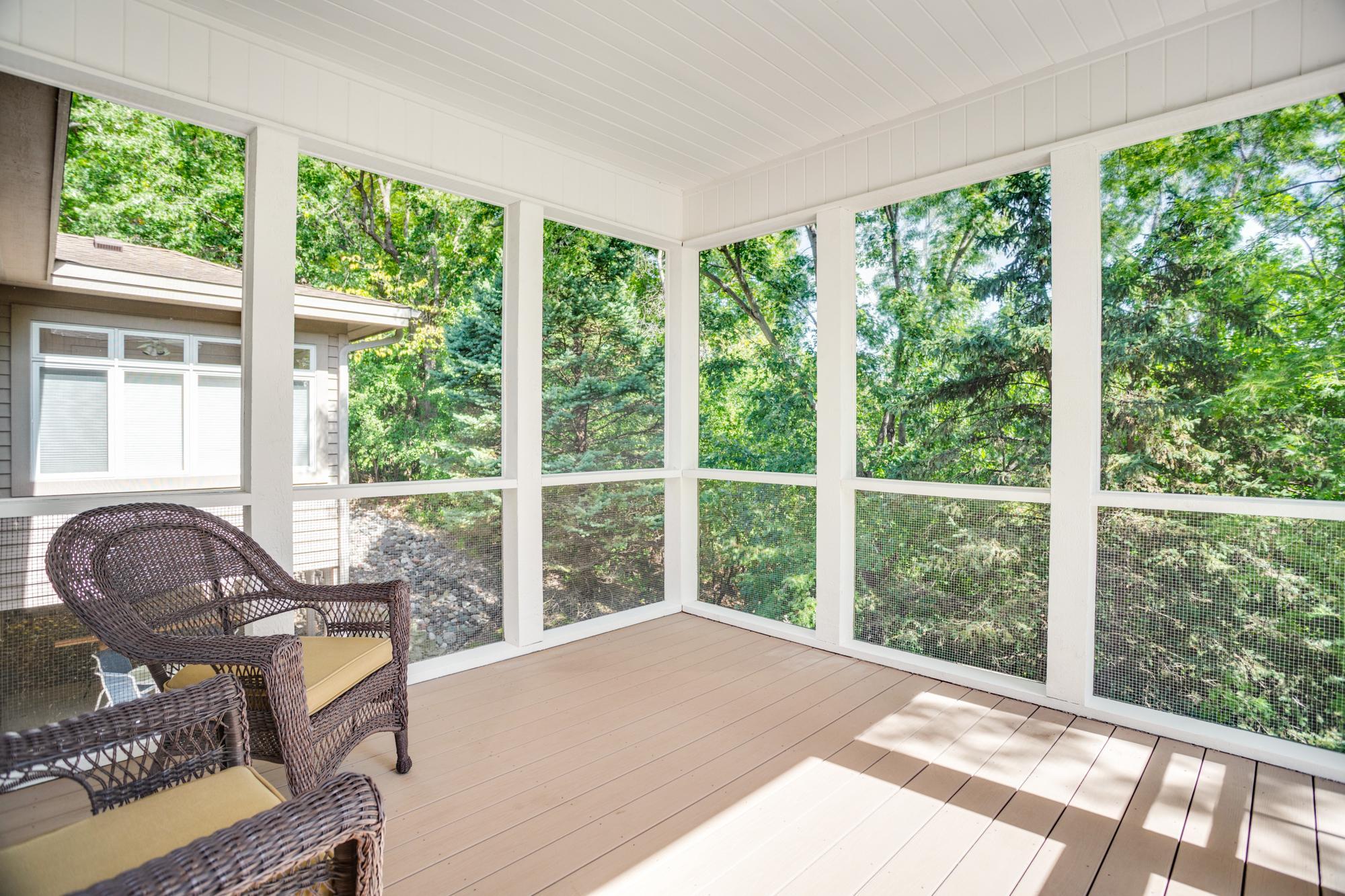 7089 Crowne Oak Road Eden Prairie, MN 55344 - Photo 31 of 58 Gallery Image 31