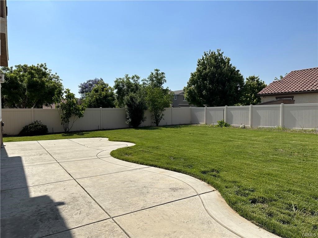 1237 Sherry Way Redlands, CA 92374 - Photo 17 of 18