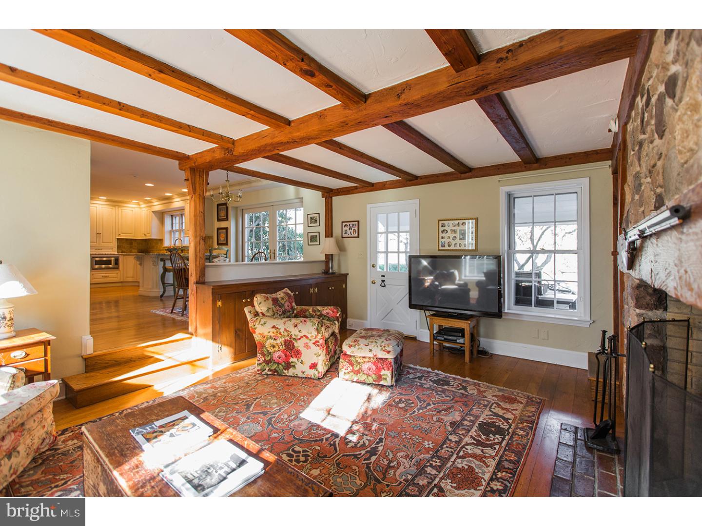 21 Woodhill Road Newtown, PA 18940 - Photo 11 of 25 Gallery Image 11