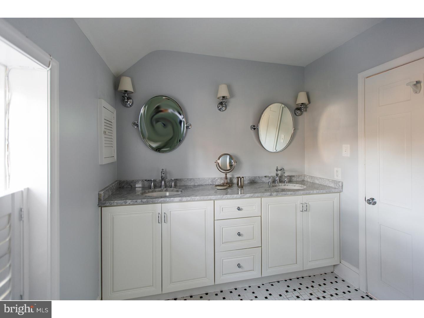 21 Woodhill Road Newtown, PA 18940 - Photo 16 of 25 Gallery Image 16