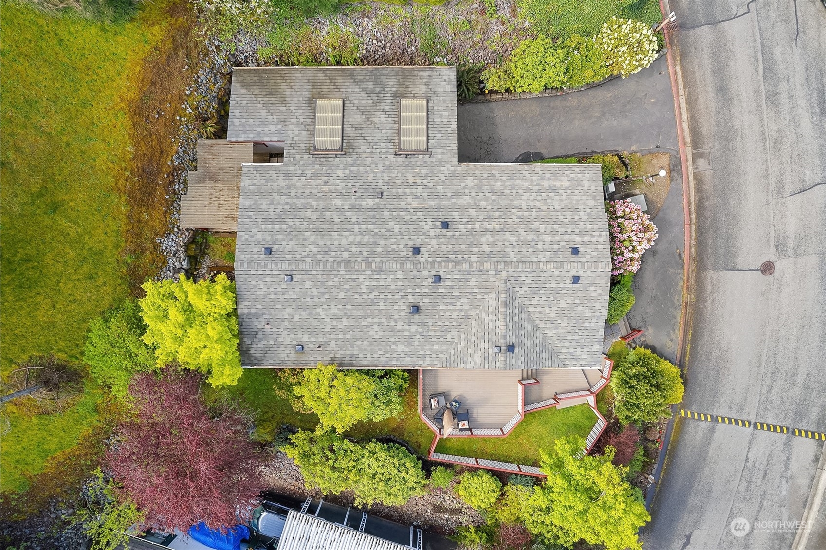 5810 Fleming Street, Unit 33 Everett, WA 98203 - Photo 25 of 28 aerial view of a house