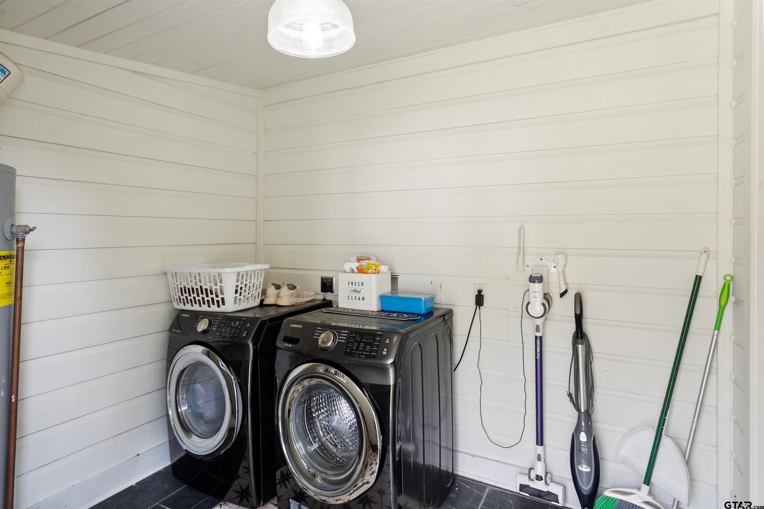 232 Farm To Market 1248 Rusk, TX 75785 - Photo 16 of 19 a utility room with dryer and washer