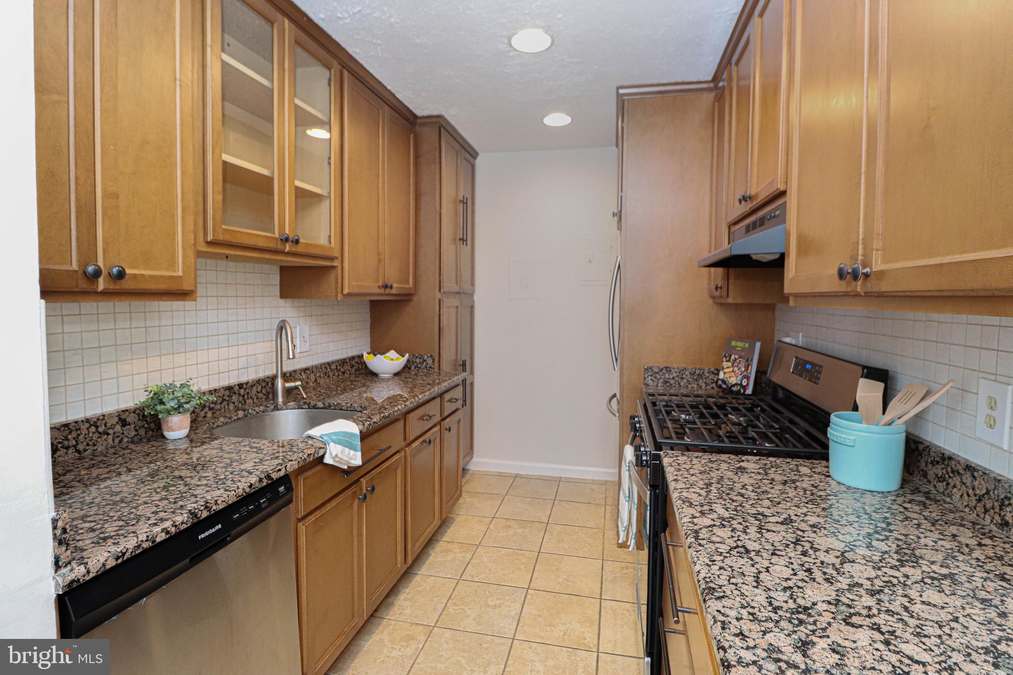 140 Georgetown Road, Unit 10 Annapolis, MD 21403 - Photo 19 of 43 Kitchen