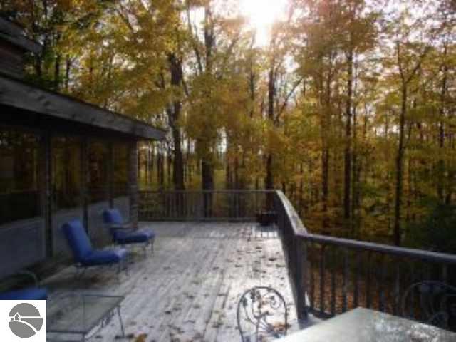 1192 North Macksey Road Suttons Bay, MI 49682 - Photo 9 of 9 1685615-8.JPG