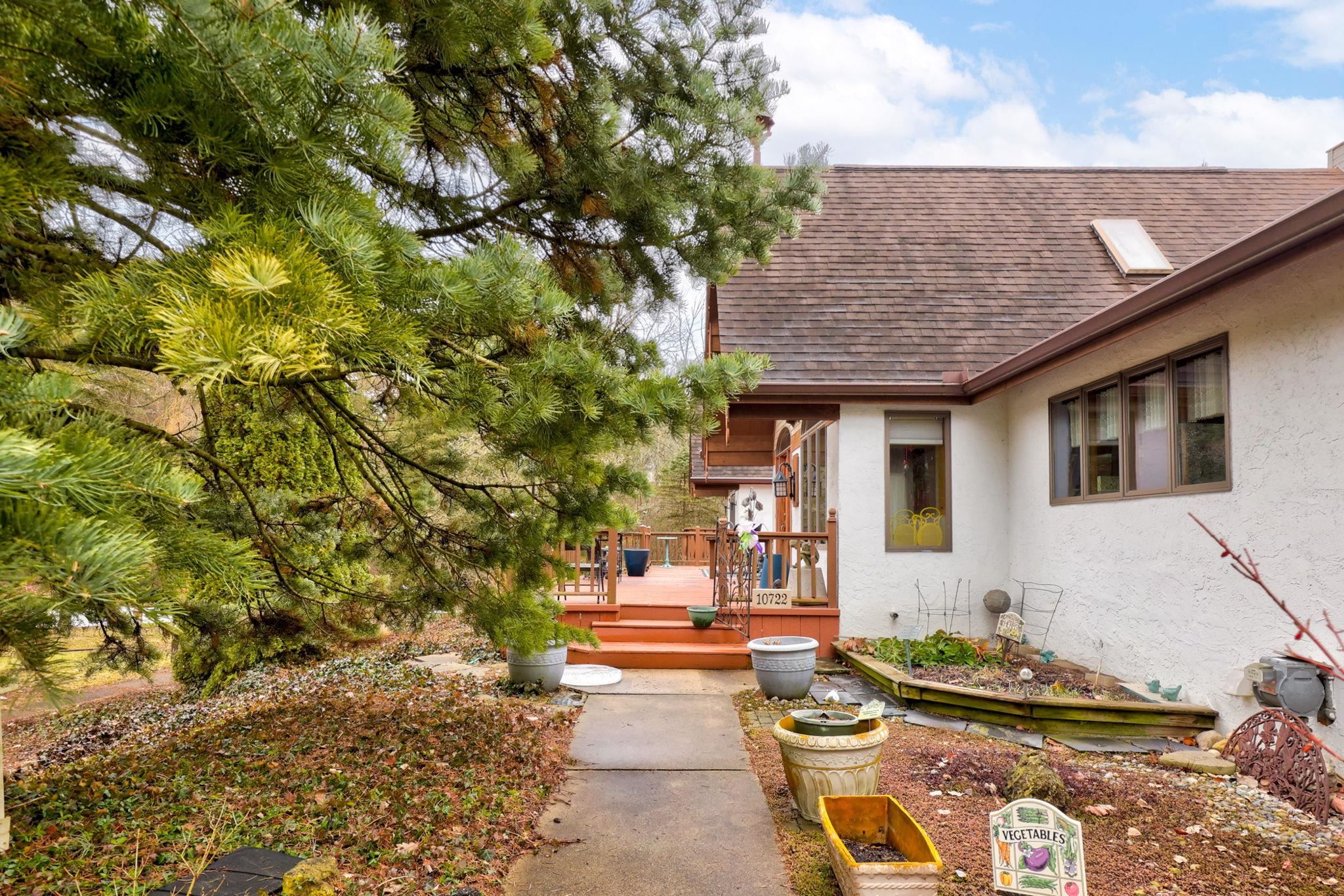 10722 Gera Road Birch Run, MI 48415 - Photo 8 of 89