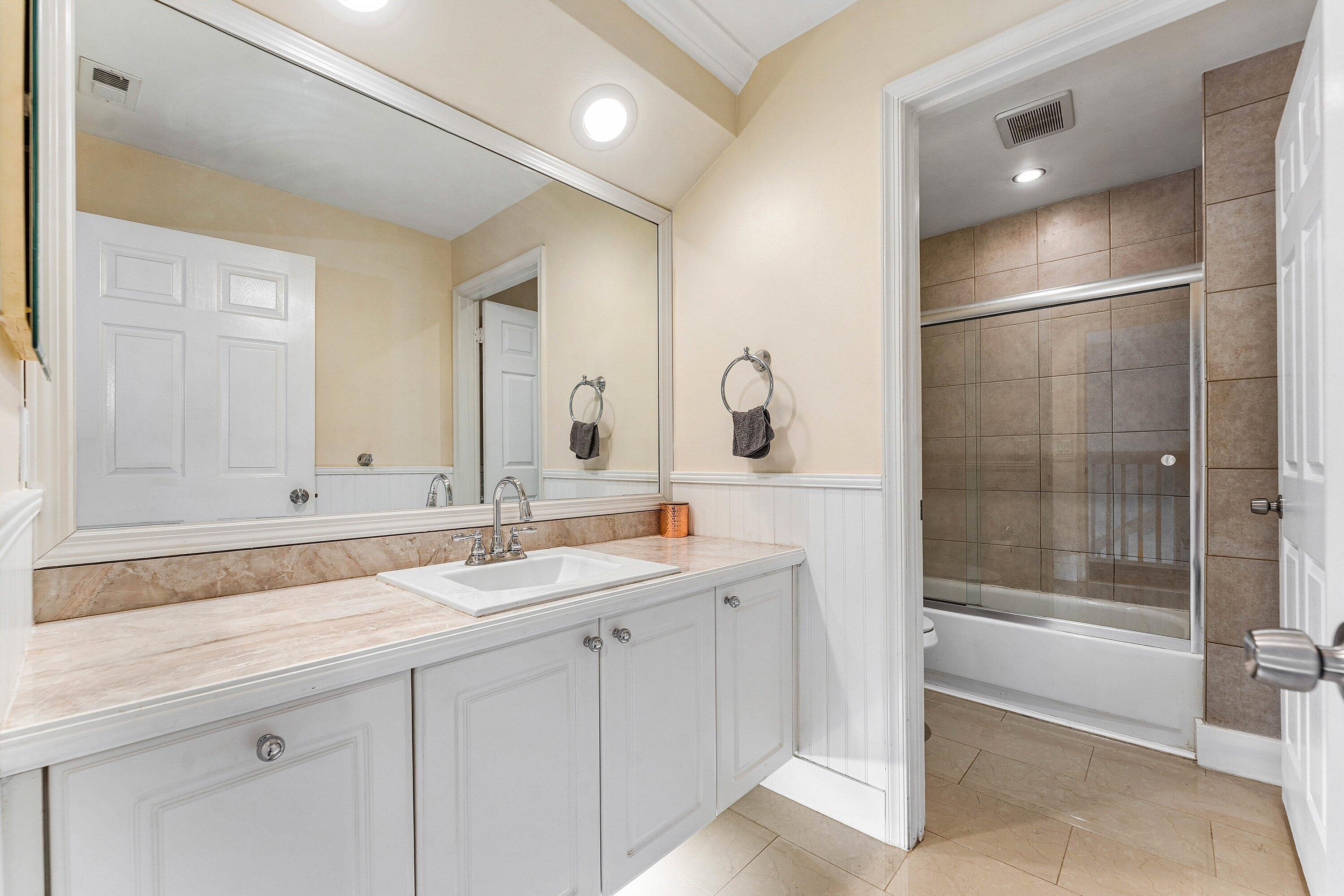 18250 Blue Lake Way Boca Raton, FL 33498 - Photo 23 of 50 Upstaris bathroom