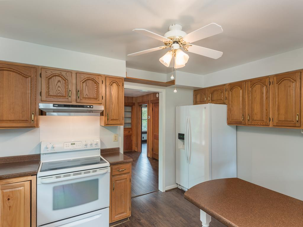 370 Palmer Road Kingsport, TN 37660 - Photo 13 of 26 Photo 13