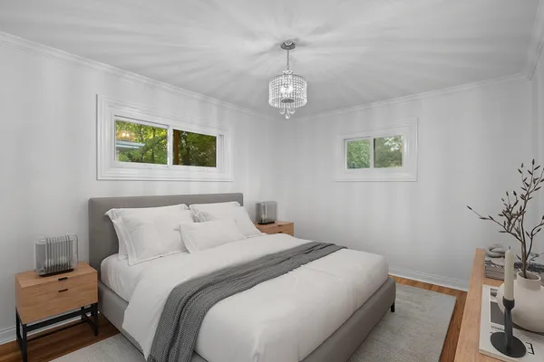 $3,500 | 223 Kenloch Avenue, Libertyville, IL 60048