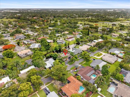 $760,000 | 6250 Southwest 6th Street, Plantation, FL 33317