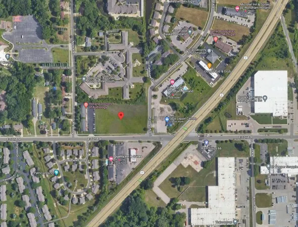 $750,000 | 421 East 32nd Street, Holland, MI 49423