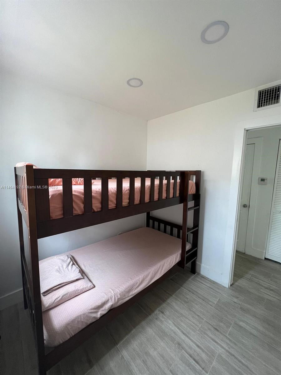 Santa Clara Miami, FL 33127 - Photo 12 of 14 a view of furniture