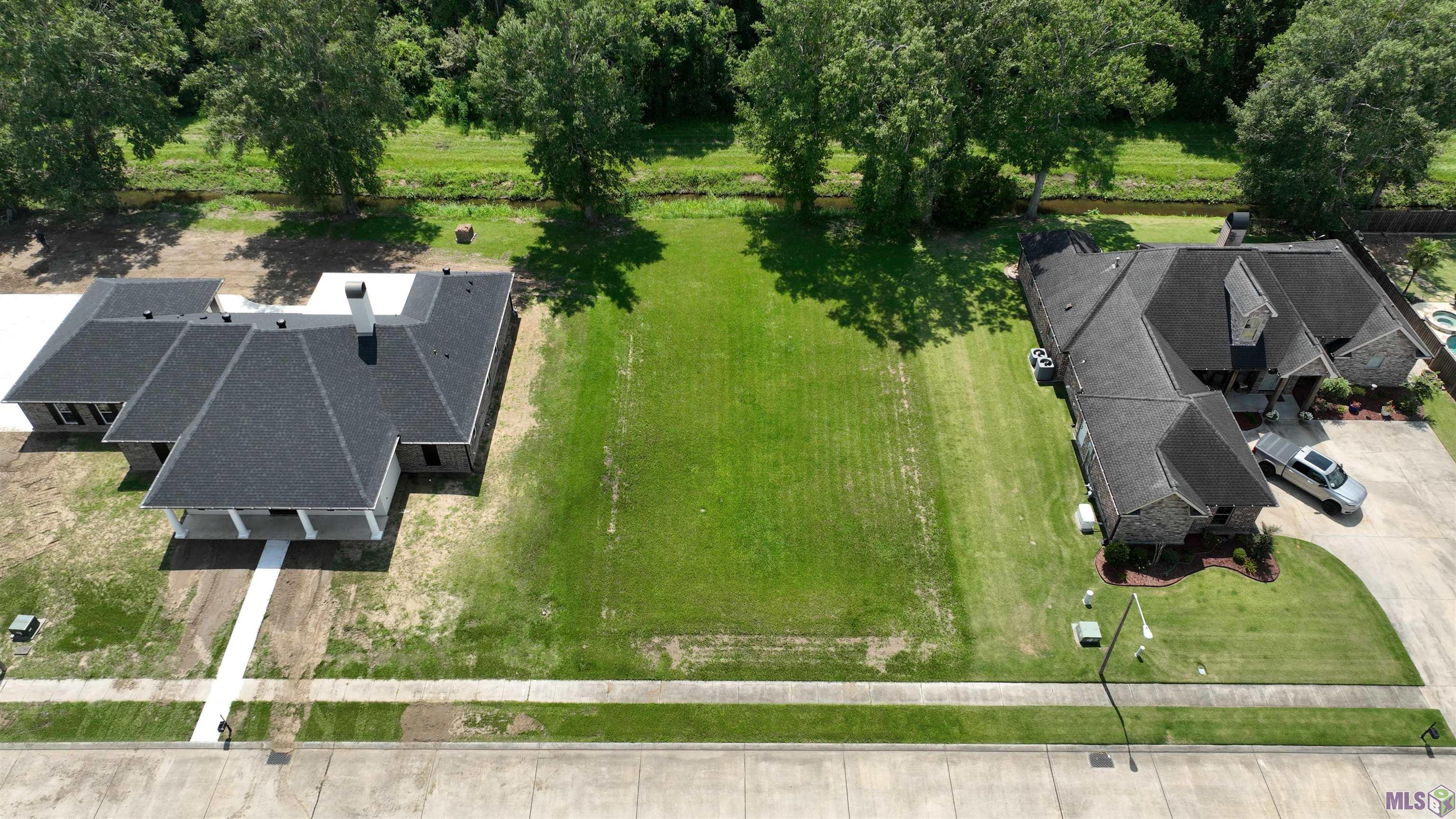 697 Victoria Drive Berwick, LA 70342 - Photo 2 of 7