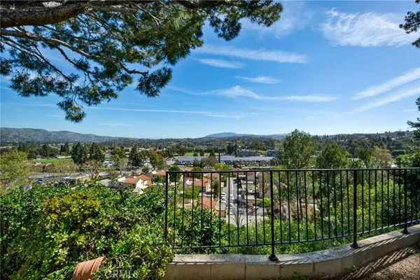 $4,500 | 5540 East Vista Del Este, Anaheim, CA 92807