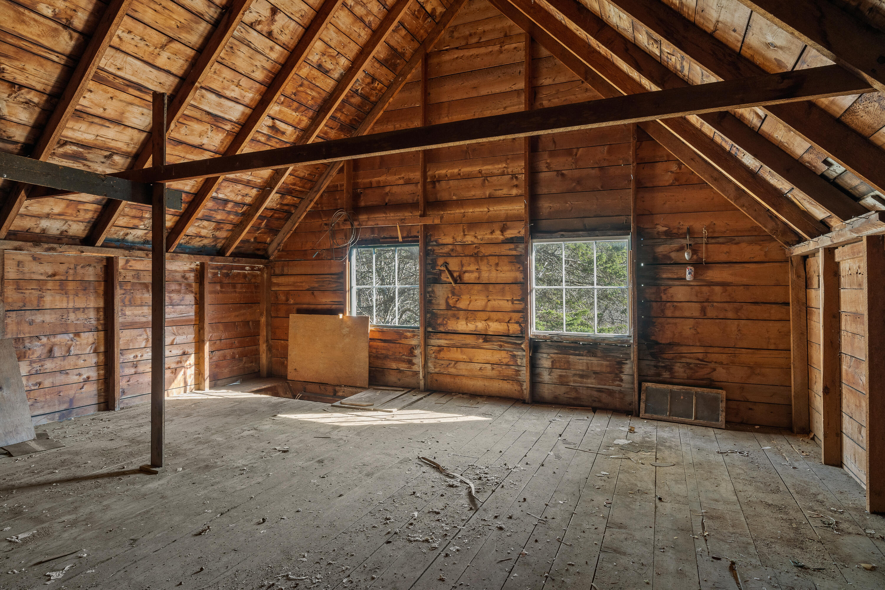260 Ocean Point Road Boothbay Harbor, ME 04538 - Photo 33 of 65 Second floor barn