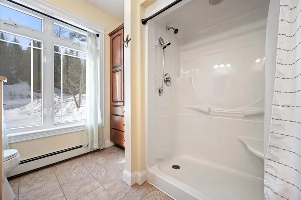 $639,900 | 630 S Road, Holden, ME 04429