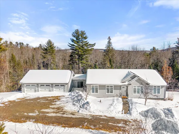$639,900 | 630 S Road, Holden, ME 04429