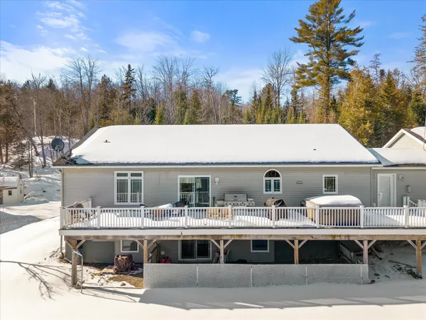 $639,900 | 630 S Road, Holden, ME 04429