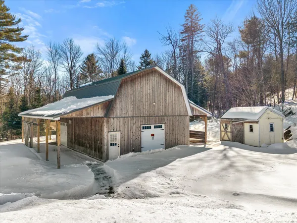 $639,900 | 630 S Road, Holden, ME 04429