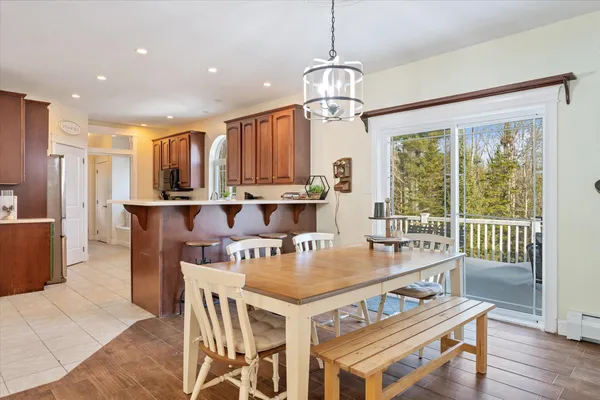 $639,900 | 630 S Road, Holden, ME 04429