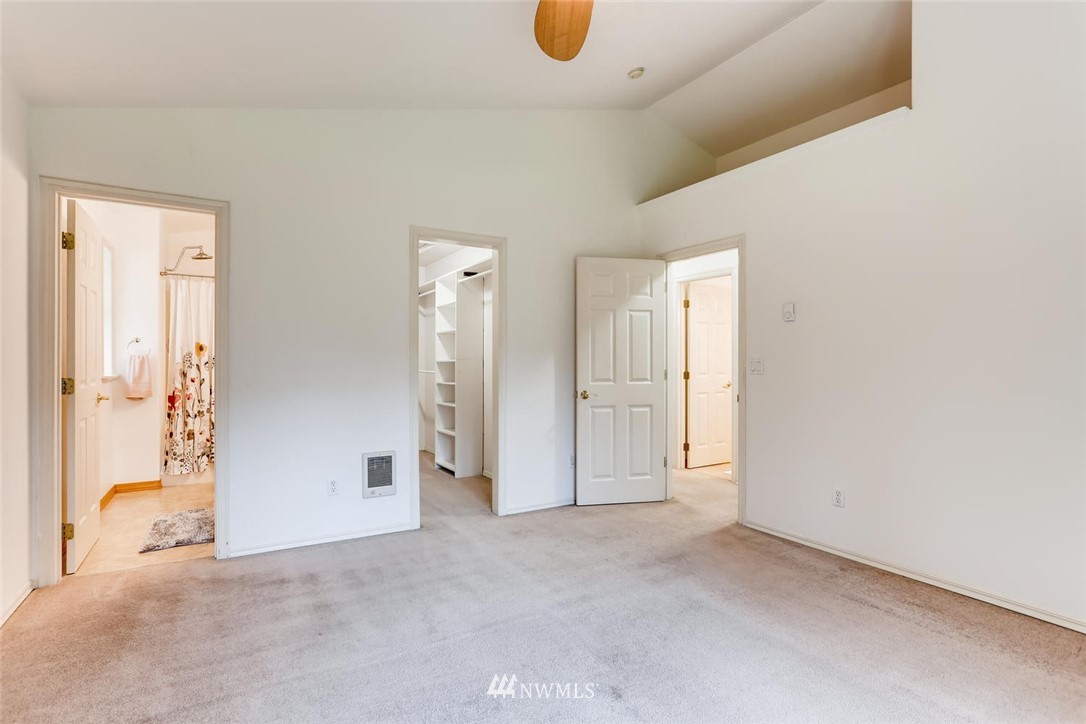 15106 Southeast 107th Street Renton, WA 98059 - Photo 14 of 27 Gallery Image 14