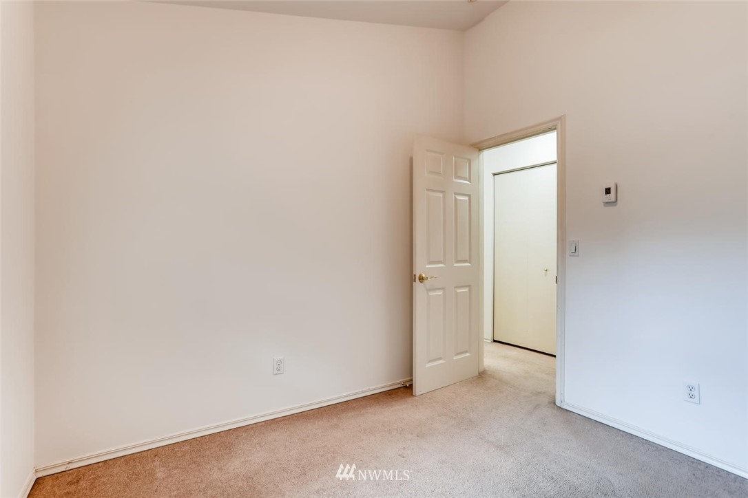 15106 Southeast 107th Street Renton, WA 98059 - Photo 20 of 27 Gallery Image 20