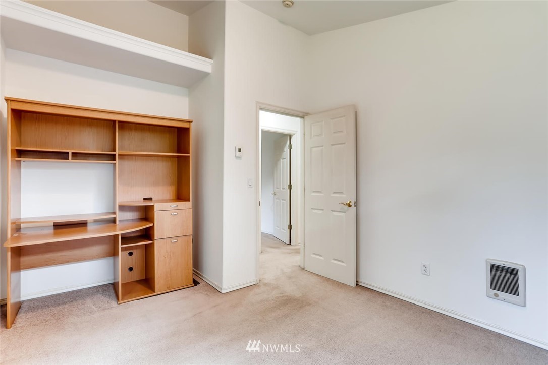 15106 Southeast 107th Street Renton, WA 98059 - Photo 24 of 27 Gallery Image 24