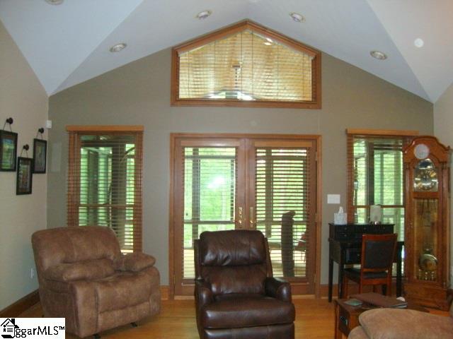 122 Bridgeview Road Chesnee, SC 29323 - Photo 7 of 31