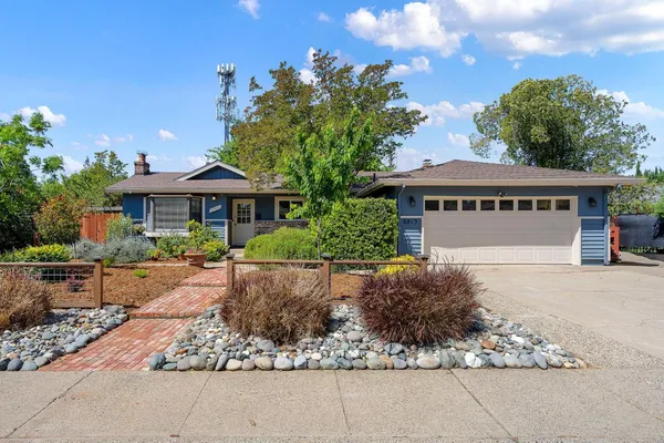 $689,000 | 2813 Panay Court, Carmichael, CA 95608