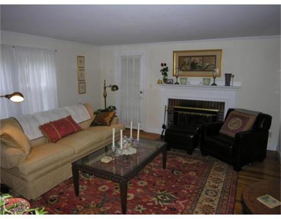 19 Webster Street Needham, MA 02494 - Photo 3 of 30 Gallery Image 3