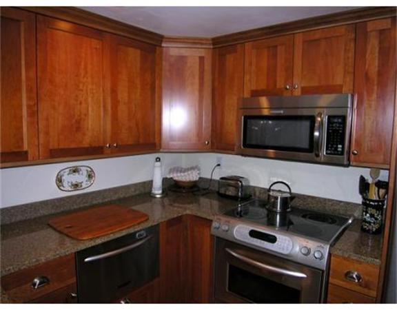 19 Webster Street Needham, MA 02494 - Photo 7 of 30 Gallery Image 7