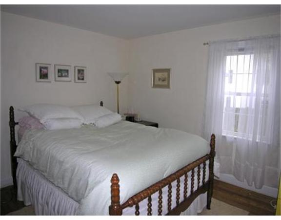 19 Webster Street Needham, MA 02494 - Photo 9 of 30 Gallery Image 9