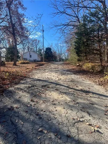 $6,000 | 14234 Lucas Drive, De Soto, MO 63020