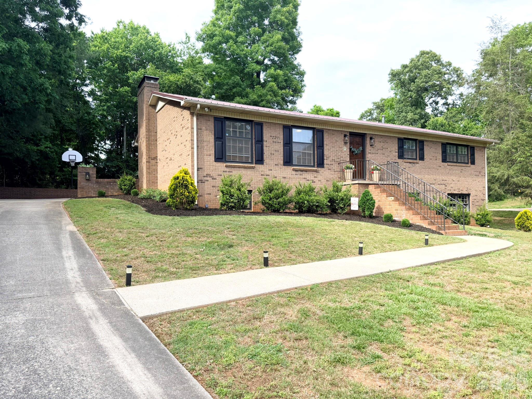 165 NW Road Hickory, NC 28601 - Photo 41 of 48