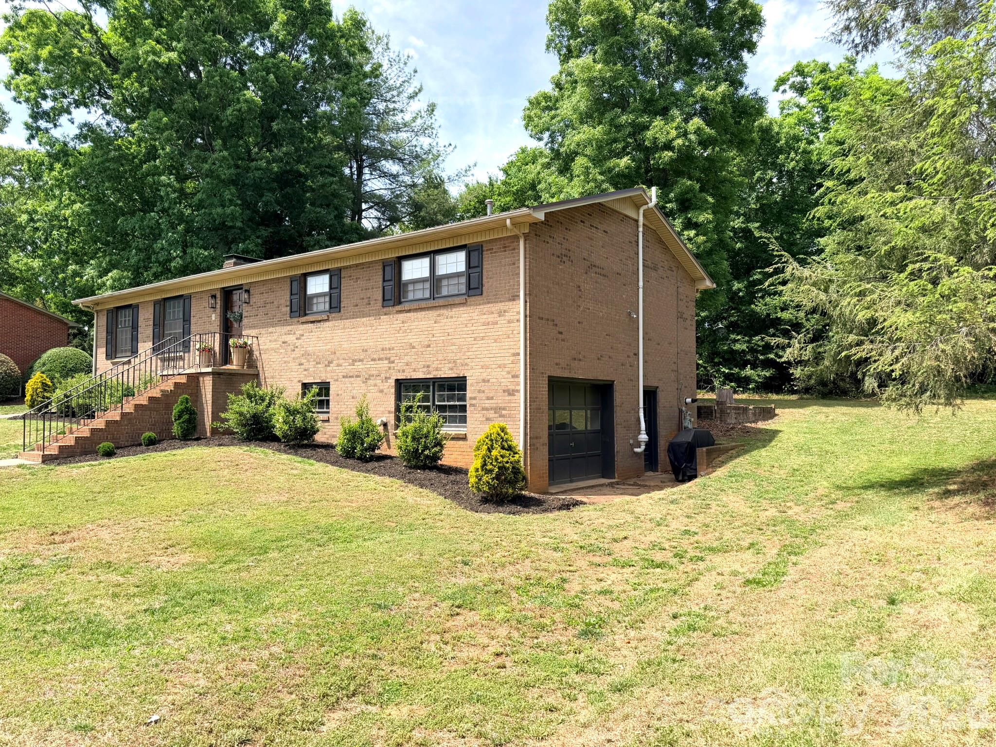165 NW Road Hickory, NC 28601 - Photo 44 of 48