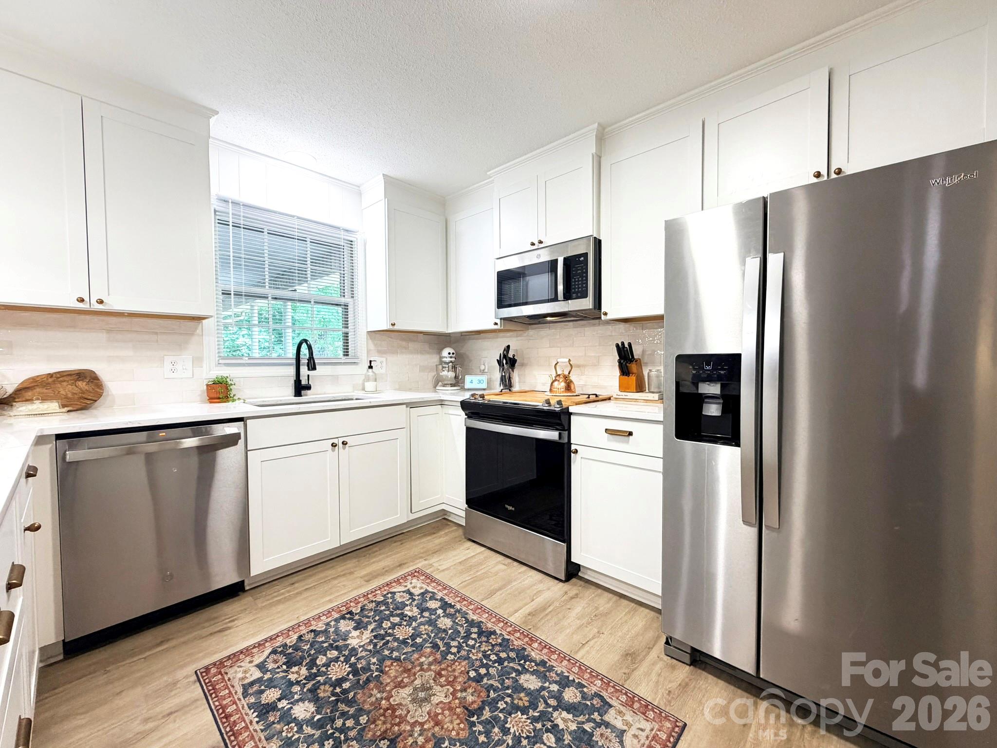 165 NW Road Hickory, NC 28601 - Photo 5 of 48