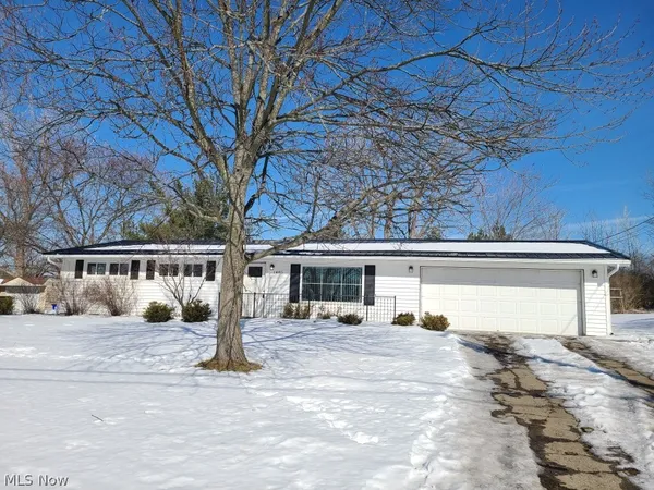 $228,900 | 1485 Pike Parkway, Streetsboro, OH 44241