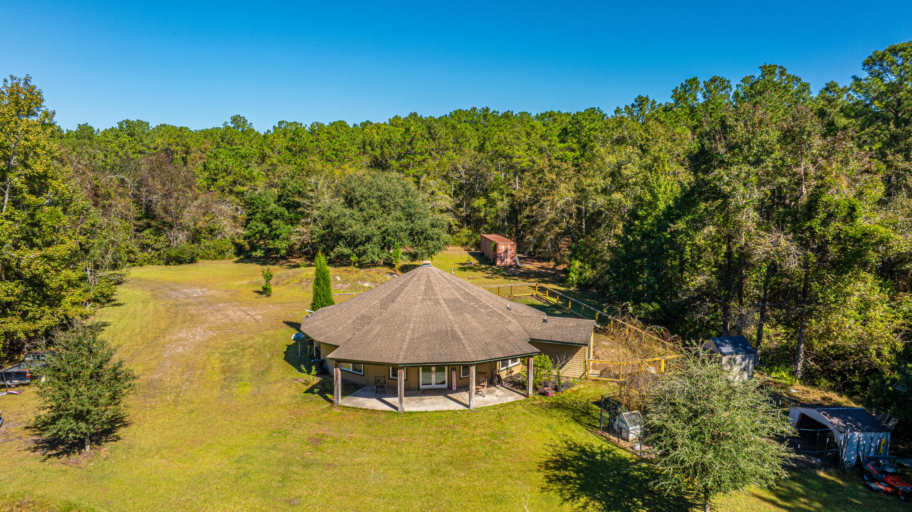 2718 South Hampton Road Huger, SC 29450 - Photo 3 of 80 2718SHamptonRd071