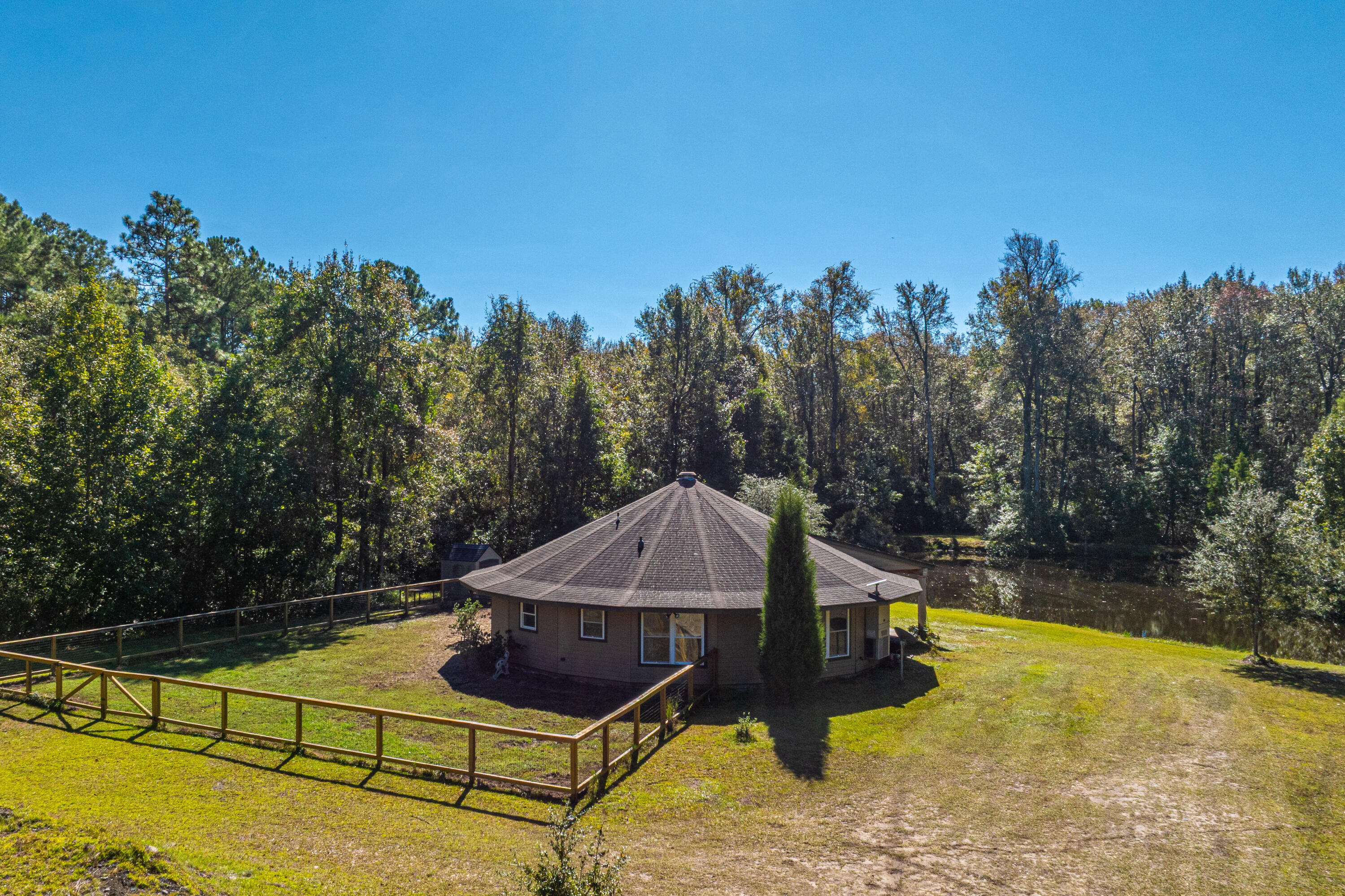 2718 South Hampton Road Huger, SC 29450 - Photo 4 of 80 2718SHamptonRd002