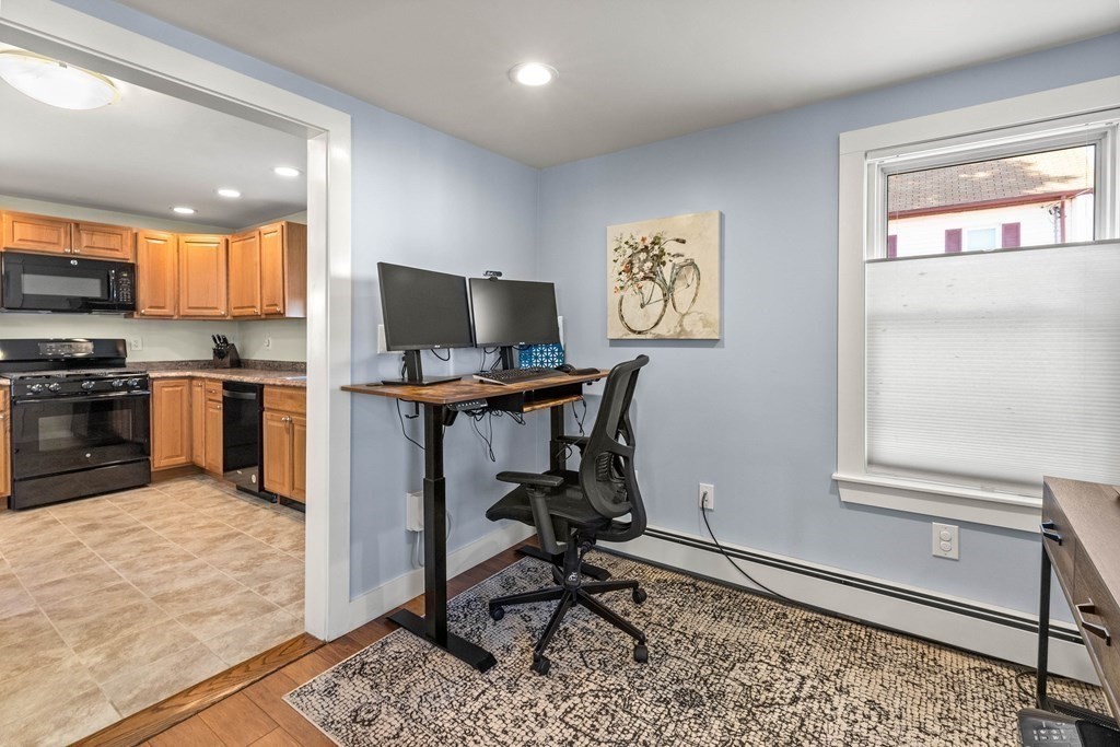 5 Rice Street Salem, MA 01970 - Photo 6 of 24 Gallery Image 6