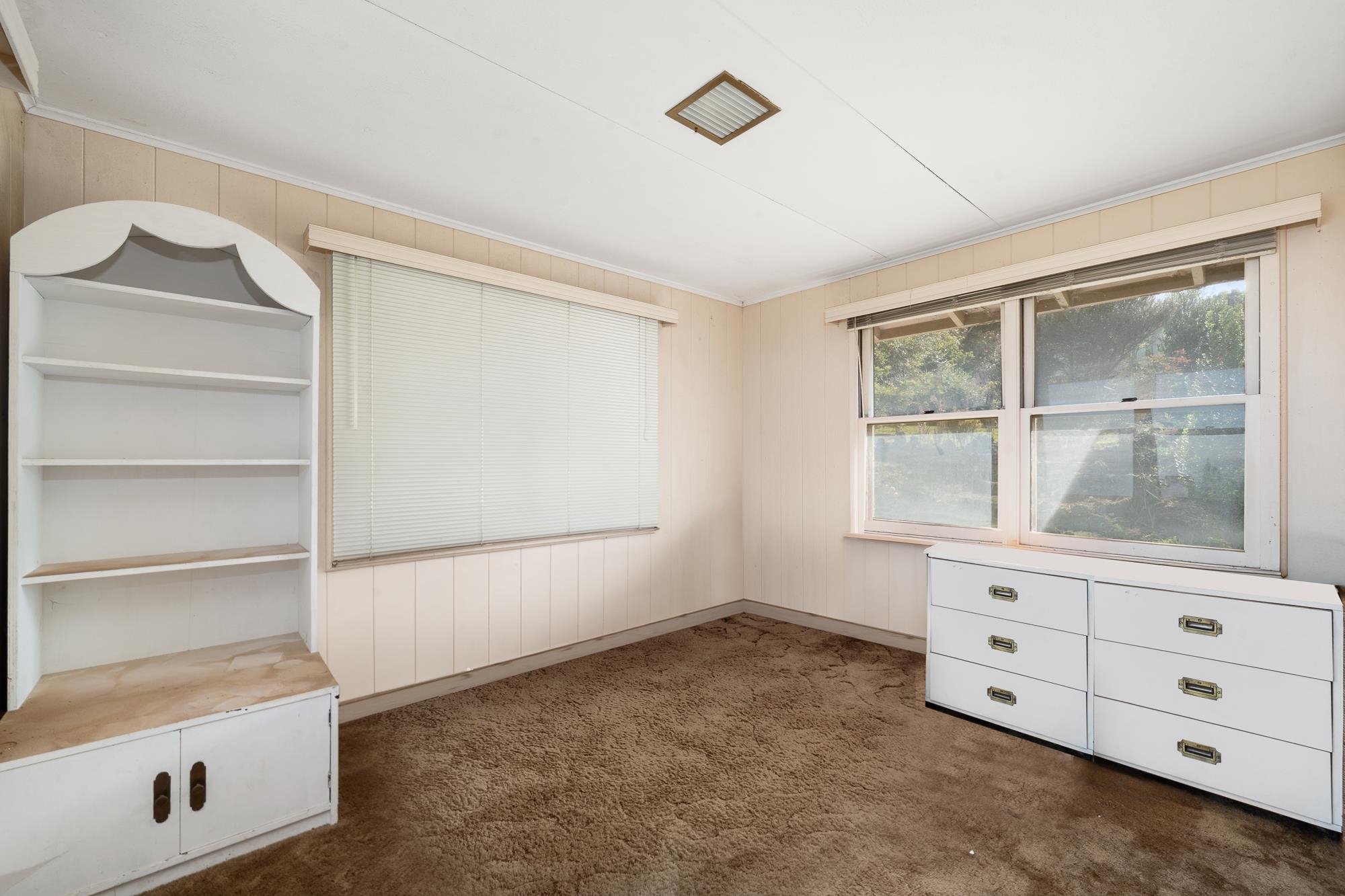 1375 Copp Road Kula, HI 96790 - Photo 18 of 35 a view of an empty room with a window