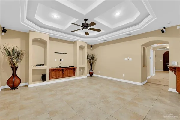 a view of livingroom with hardwood