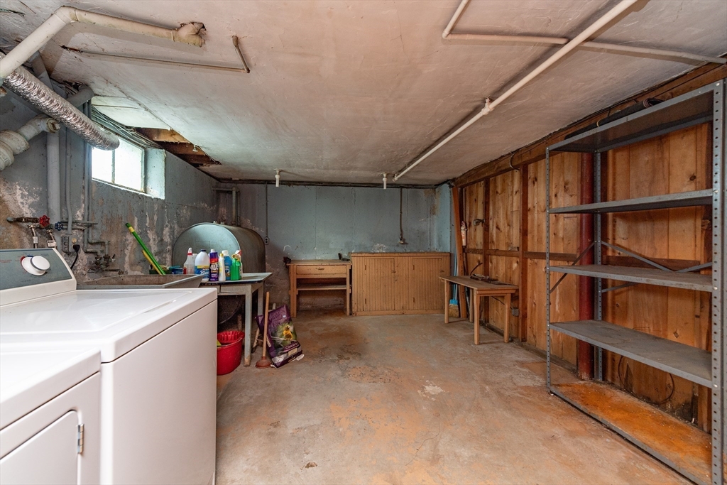 17 Perkins Row Topsfield, MA 01983 - Photo 19 of 34 Gallery Image 19