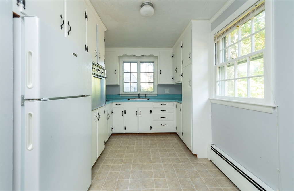 17 Perkins Row Topsfield, MA 01983 - Photo 23 of 34 Gallery Image 23