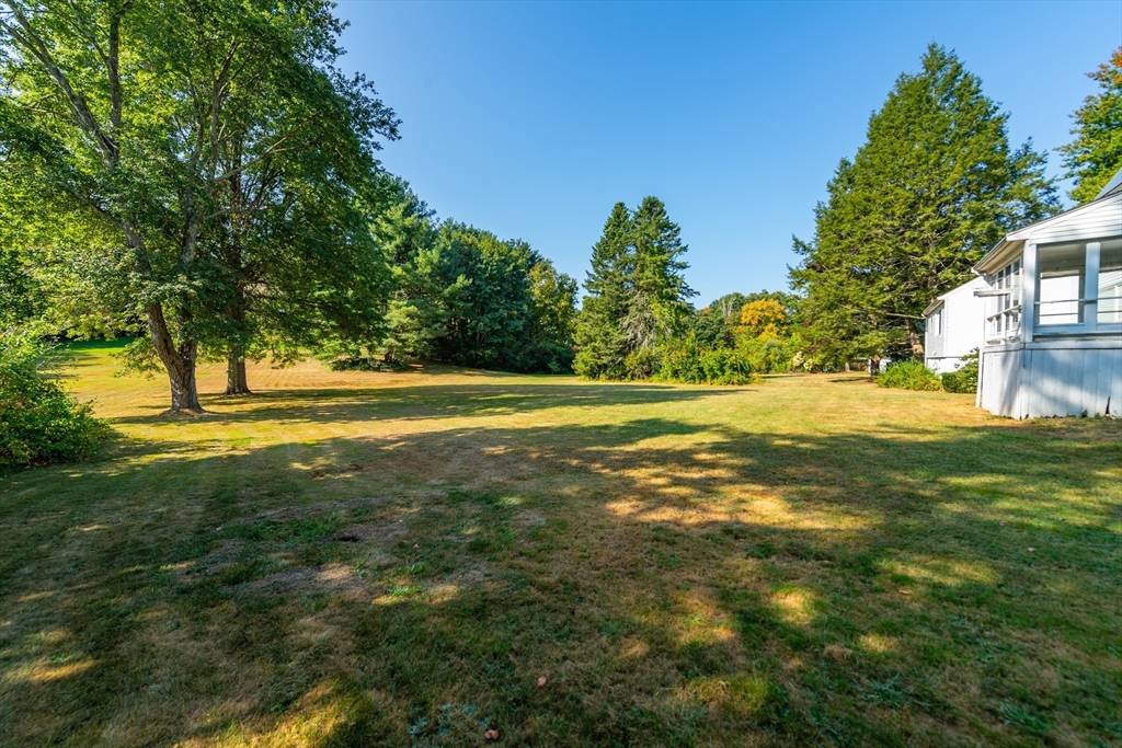 17 Perkins Row Topsfield, MA 01983 - Photo 32 of 34 Gallery Image 32