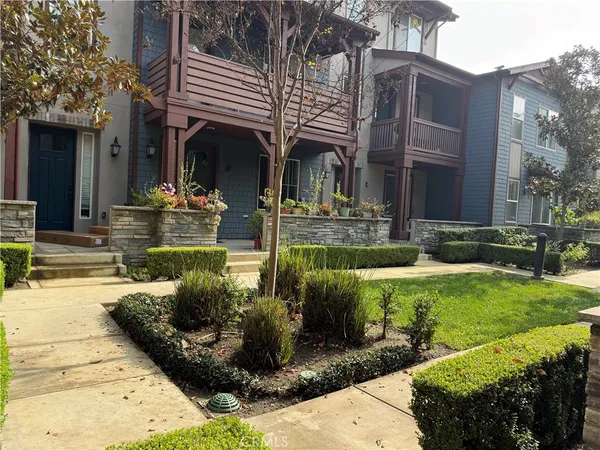 $3,500 | 717 South Azusa Avenue, Unit C, Azusa, CA 91702