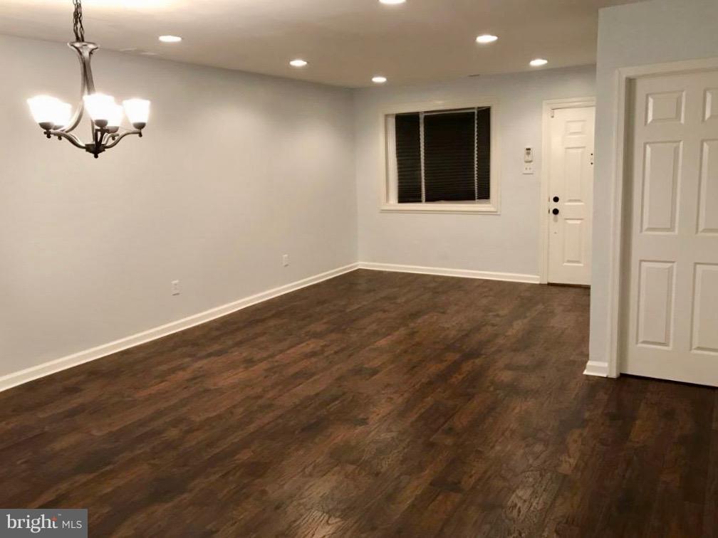 7629 Muncy Road Landover, MD 20785 - Photo 8 of 14 Living Room